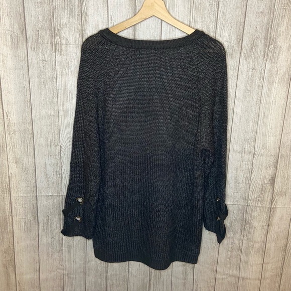 MIRACLE TIE-UP V-NECK SWEATER - Picture 3 of 9